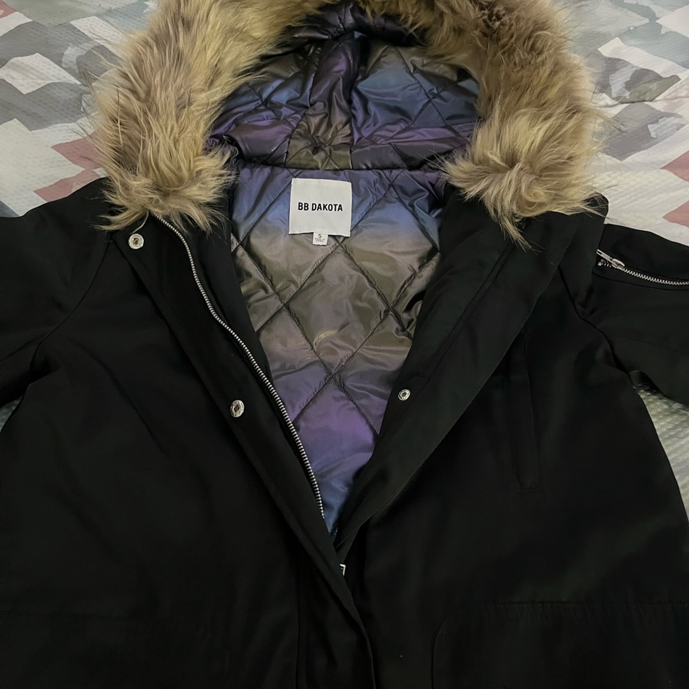 Cute long winter jacket.